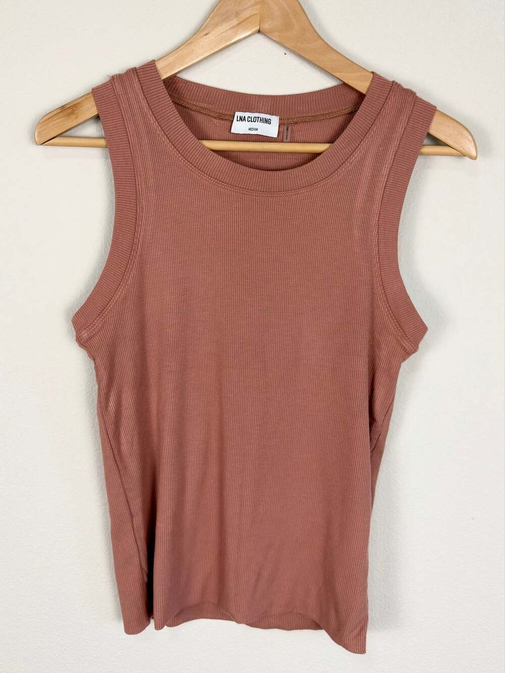 LNA Double Layer Ribbed Tank Medium EUC